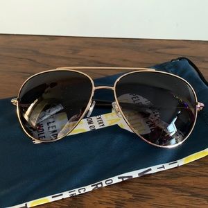 Fossil Aviators